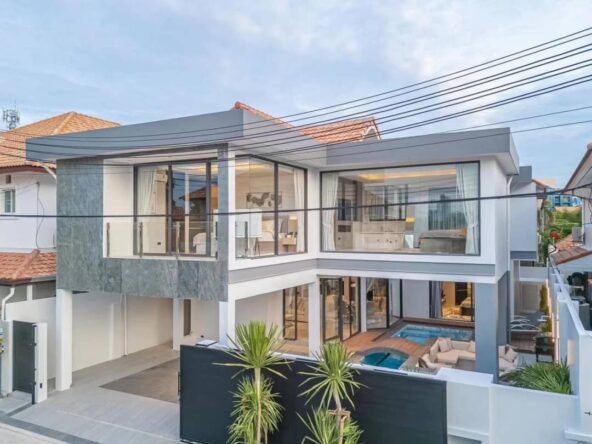 ☀️🏡 NEW LUXURY POOL VILLA FOR SALE – PATTAYA 🌈🌟