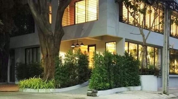 Prime Hotel Property | 65M | Eastville View