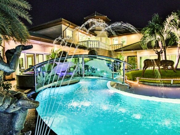 Beachfront Pool Villa for Sale | Jomtien Yacht Club III