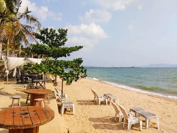 Beachfront Land for Sale | Na Jomtien | Investment Opportunity
