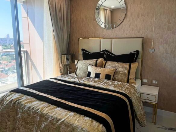 Luxury 2-Bedroom Condo | Copacabana | Beachfront Apartment