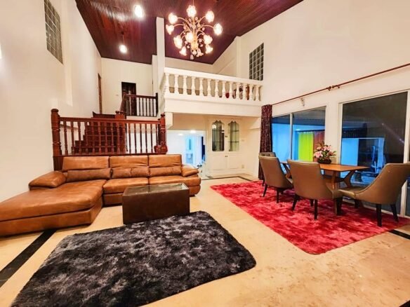 Spacious 5-Bedroom Villa in Jomtien with Private Pool | Pattaya