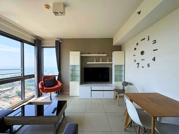 2-Bedroom Condo with Sea View in Unixx South Pattaya