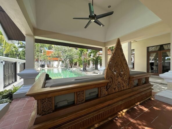 🦭Stunning Beachfront Villa for Sale or Rent at View Talay Marina