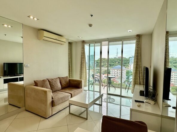 Sea View Condo with Foreign Quota in Pratumnak