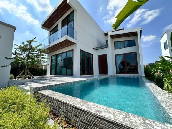🏡Modern Luxury Villas for Sale in Mabprachan, Pattaya