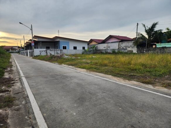 ขายที่เปล่าไม่ต้องถม น้ำไม่ท่วม ใกล้ร้านวรรณมาบตาพุด, Land for sale Maptaput, Mueang Rayong, Rayong