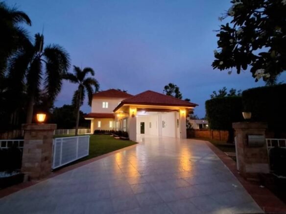 บ้านให้เช่า ในสนามกอล์ฟอีสเทิร์นสตาร์กอล์ฟคลับ บ้านฉางระยอง หมู่บ้าน Hamlet 1,Single house for rent at EASTERN STAR GOLF ,BANCHANG RAYONG