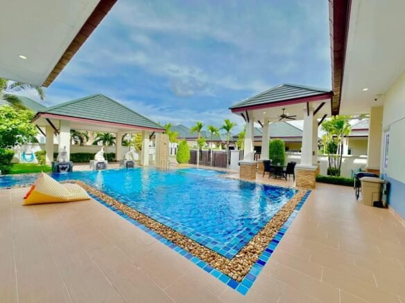 Pool villa for rent, daily, monthly, Soi Wat Yansangwararam, Pattaya. ให้เช่าพูลวิล่า รายวัน รายเดือน ซอยวัดญาณสังวรวรวิหาร พัทยา