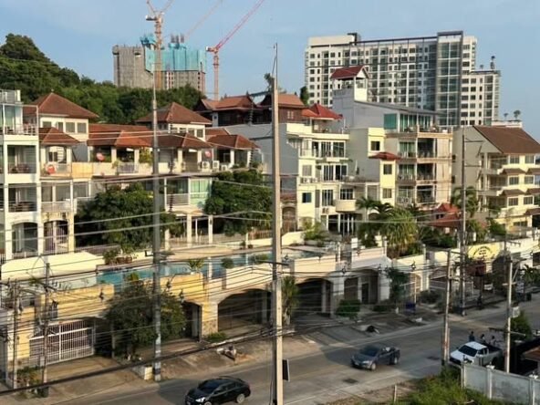 Building for sale, commercial building, Khao Phra Tamnak, Soi 5. ขายตึก อาคารพานิช เขาพระตำหนัก ซอย5