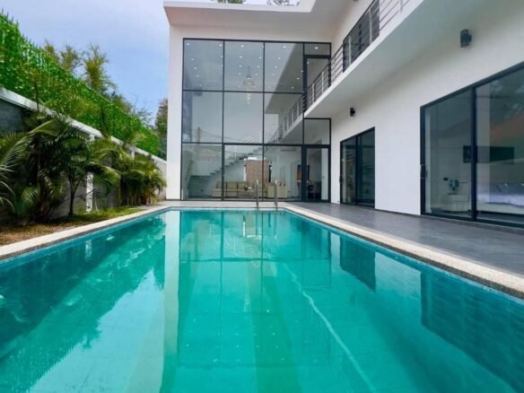 Luxury pool villa on Khao Phra Tamnak, newly built in modern style .พูลวิลล่าหรูบนเขาพระตำหนัก สร้างใหม่สไตล์โมเดิร์น