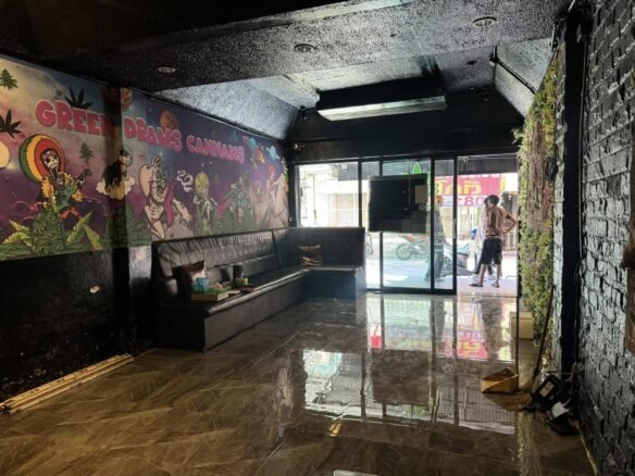 Commercial building for rent in South Pattaya near Walking Street. ให้เช่าอาหารพานิชพัทยาใต้ใกล้ถนนว๊อคกิ้งสรีท