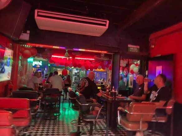 For sale Bar Soi Chaipoon. เซ้งบาร์ซอยชัยพูน