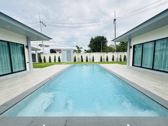 Luxury pool villa modern style for sale The best location in Huayyai. ขายพูลวิลล่าหรูสไตล์โมเดิร์น ทำเลดีที่สุดในห้วยใหญ่ ทำเลห้วยใหญ่