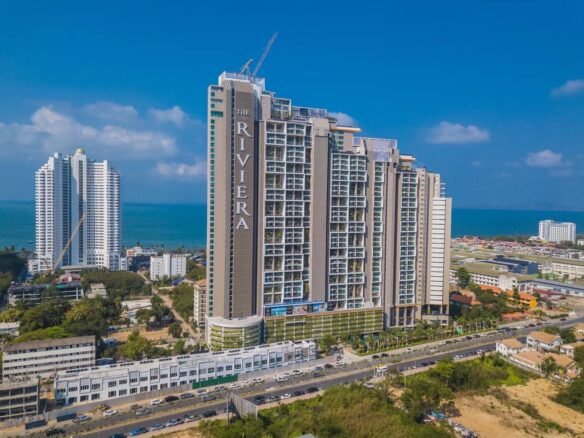 Luxury condo for rent The Riviera Jomtien. ให้เช่าคอนโดหรู The Riviera Jomtien