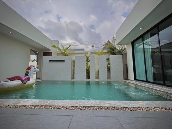 Single house with private swimming pool, good location, Tung Klom Tal Man. บ้านเดี่ยวพร้อมสระว่ายน้ำส่วนตัว ทำเลดี ทุ่งกลมตาลหมัน