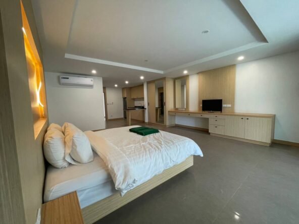 🔥For rent! Large Studio Condo – Pattaya Pramnak🔥. 🔥ให้เช่า! คอนโด สตูดิโอขนาดใหญ่ – พัทยา ปรัมนัค🔥