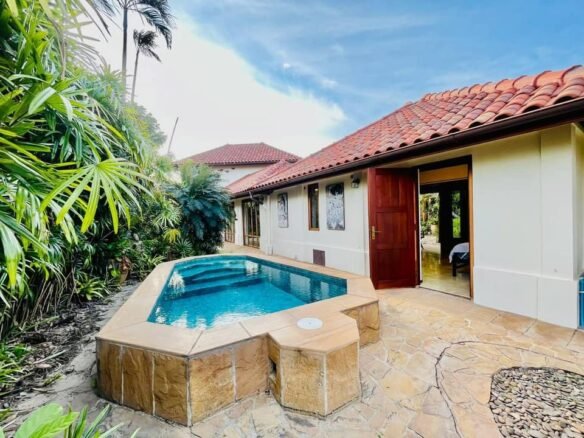 Pool villa for rent and sale Pattaya Soi Mabtato close to Tarapattana international school ขาย/ให้เช่าบ้านเดี่ยวพร้อมสระว่ายน้ำส่วนตัว พัทยาซอยมาบตาโต้ ใกล้โรงเรียนนานาชาติธาราพัฒนา