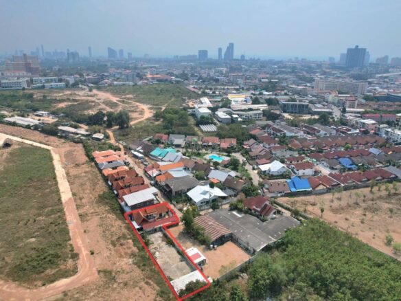 House for Sale with Private Pool. South Pattaya. ขายบ้านเดี่ยวพร้อมสระว่ายน้ำส่วนตัว พัทยาใต้