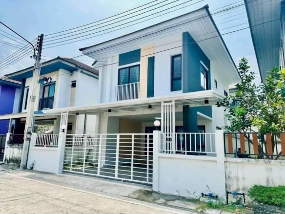 ✅Available, now open for reservation 🏡 Single-family house, located in Tambon Mueang, Mueang Chonburi District. ✅ว่าง เปิดจองแล้ว 🏡 บ้านแฝดสไตล์บ้านเดี่ยว พิกัด ตำบล เหมือง อำเภอเมืองชลบุรี