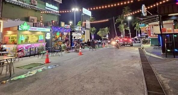 ปล่อยเซ้ง ทำเลทอง พัทยาเหนือ!. LeaseTakeover – Prime Spot in North Pattaya!