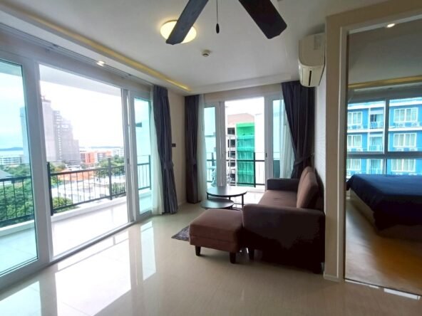 1 Bedroom for Sale in Foreign name, Estanan Condo Pratamnak Pattaya