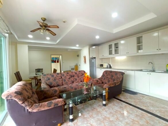 1 Bedroom room combine unit for rent in Siam Oriental Garden Pratamnak Soi 4